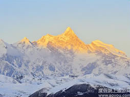 西藏：品质全景圣湖卧飞10日游